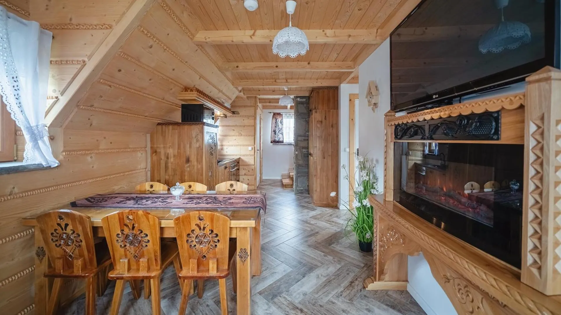 Apartamenty Willa Szafran z widokiem na góry Zakopane Polska