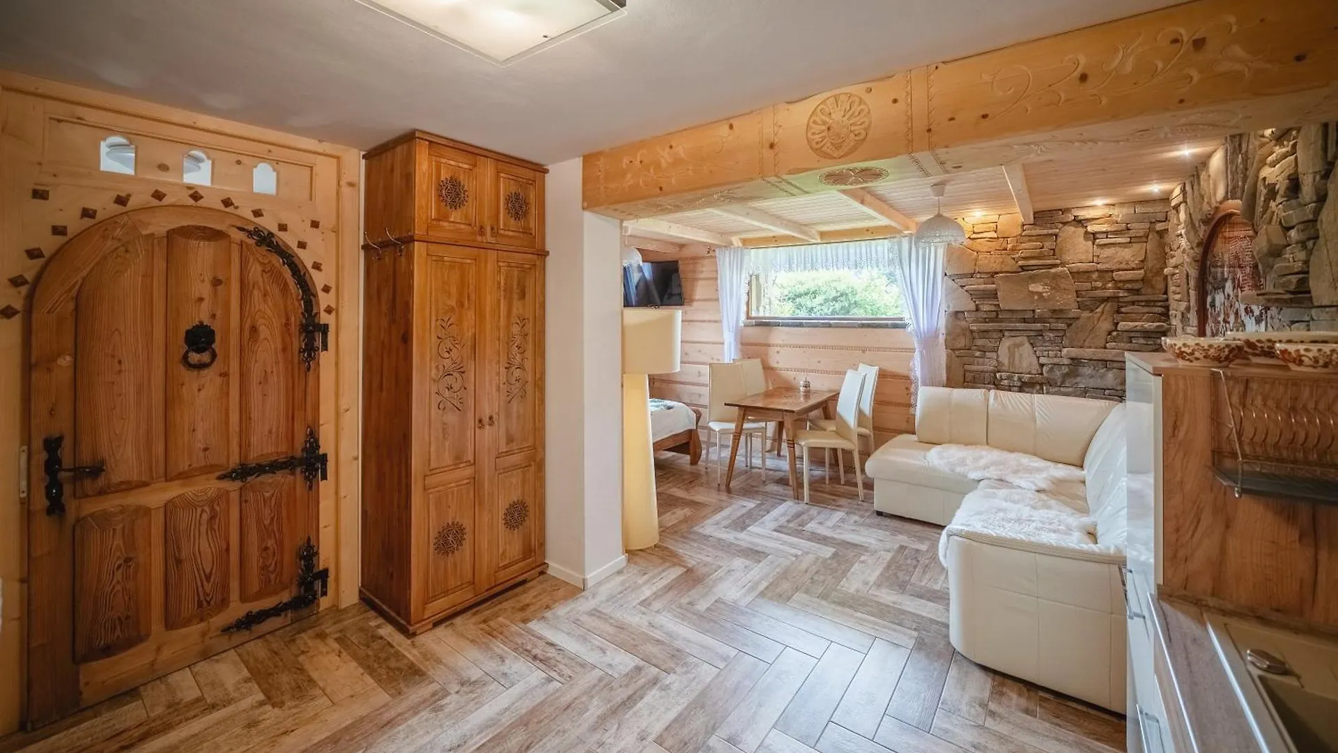 Apartamenty Willa Szafran z widokiem na góry Zakopane Polska