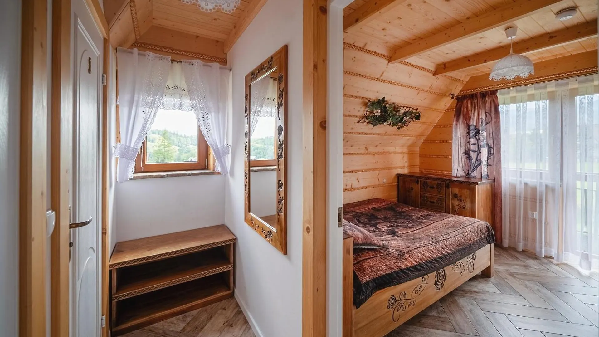 Apartamenty Willa Szafran Z Widokiem Na Gory Zakopane 0*,  Poland