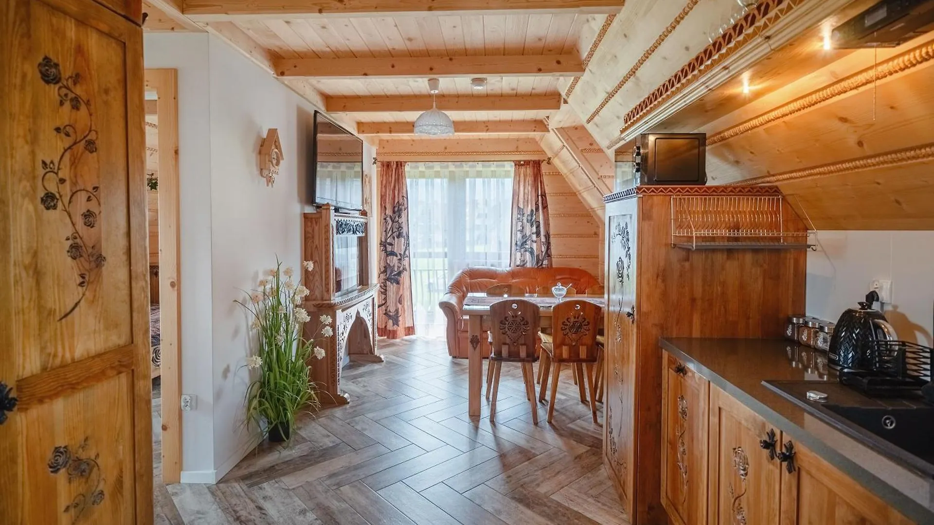 Apartamenty Willa Szafran Z Widokiem Na Gory Zakopane Poland
